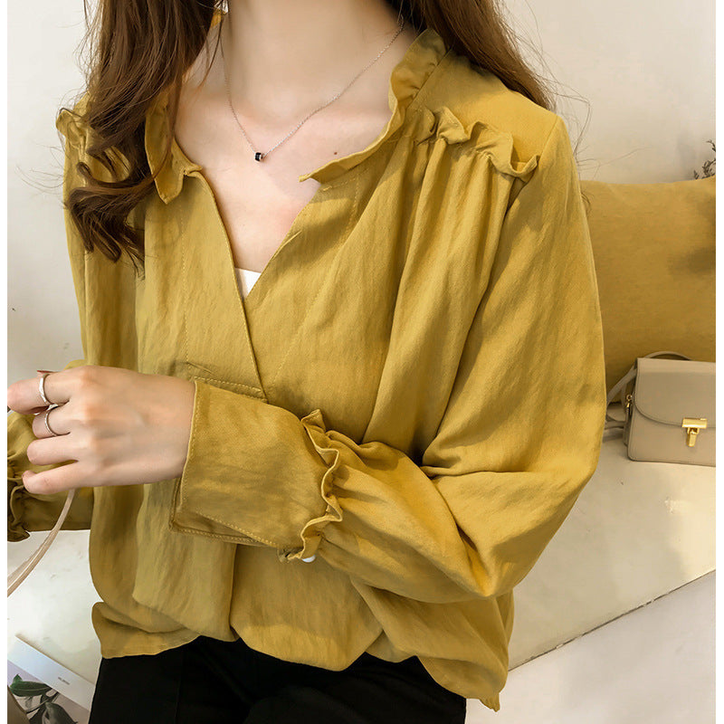 Women's Ruffled V-Neck Long Sleeve Shirt