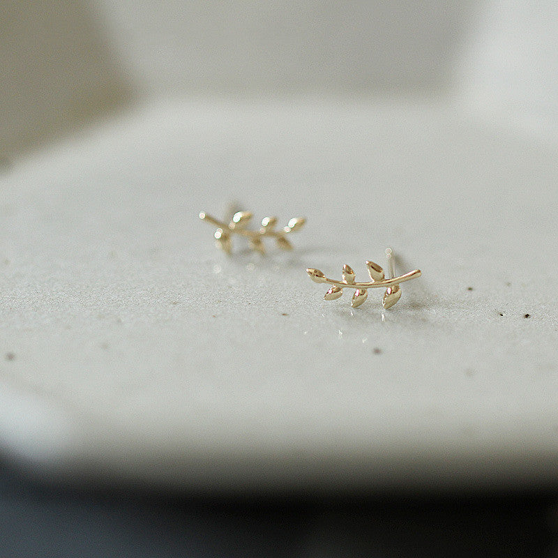 Female Mini Temperament Leaf Branch Earrings