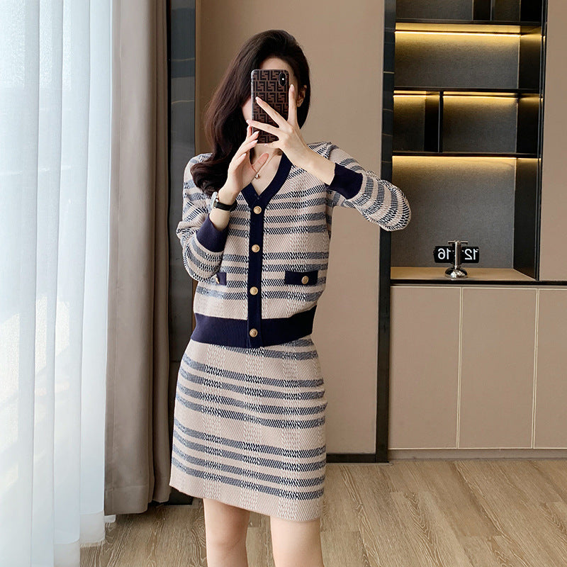 Autumn And Winter Classic Style Knitted Two-piece Suit Skirt Women's Cardigan Half-length Fashion Casual