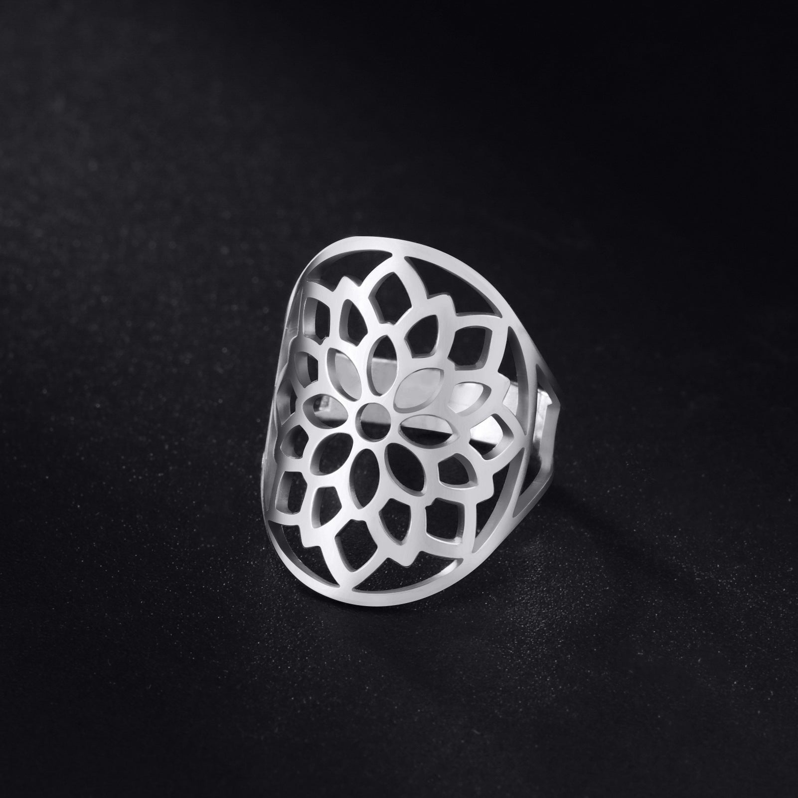 Stainless Steel Hollow Chrysanthemum Adjustable Ring