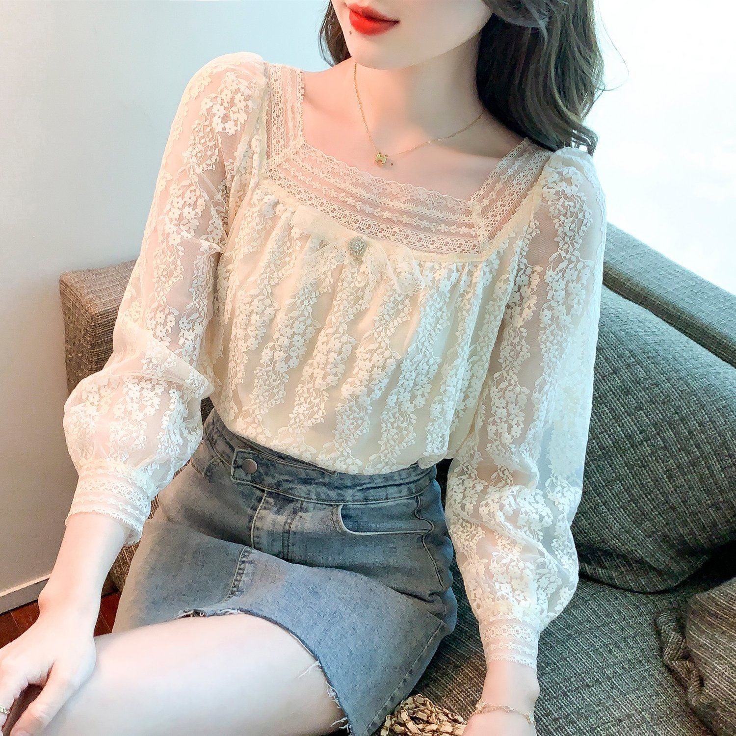 Autumn And Winter Square Collar Chiffon Shirt