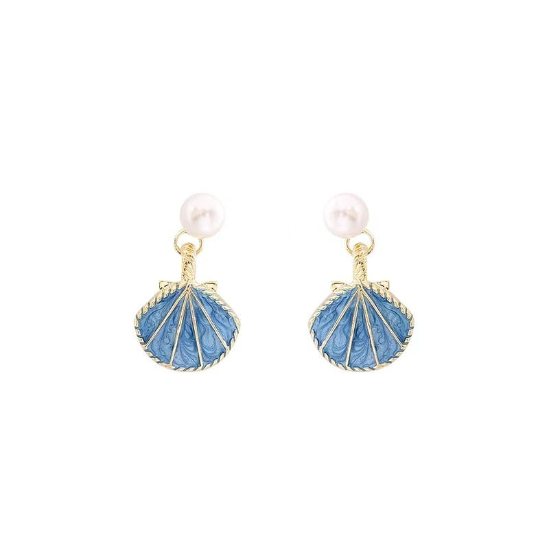 Blue Two Wearing Methods Shell Pearl Earrings