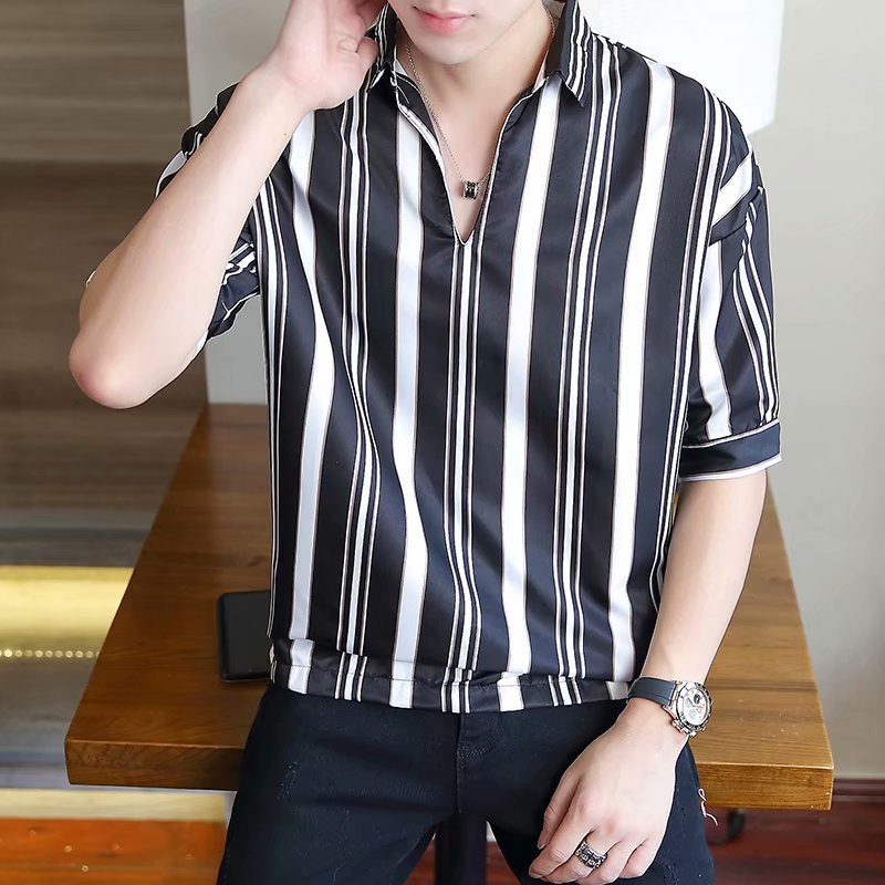 Slim-fit striped five-point sleeve men's shirt