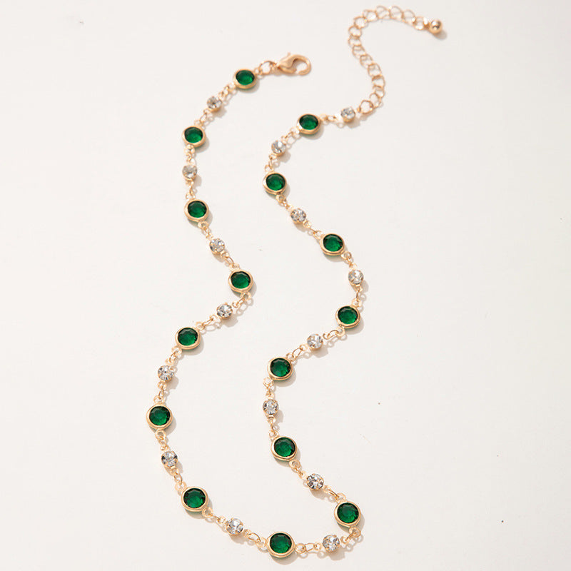 Green Zircon Retro Diamonds Short Clavicle Chain