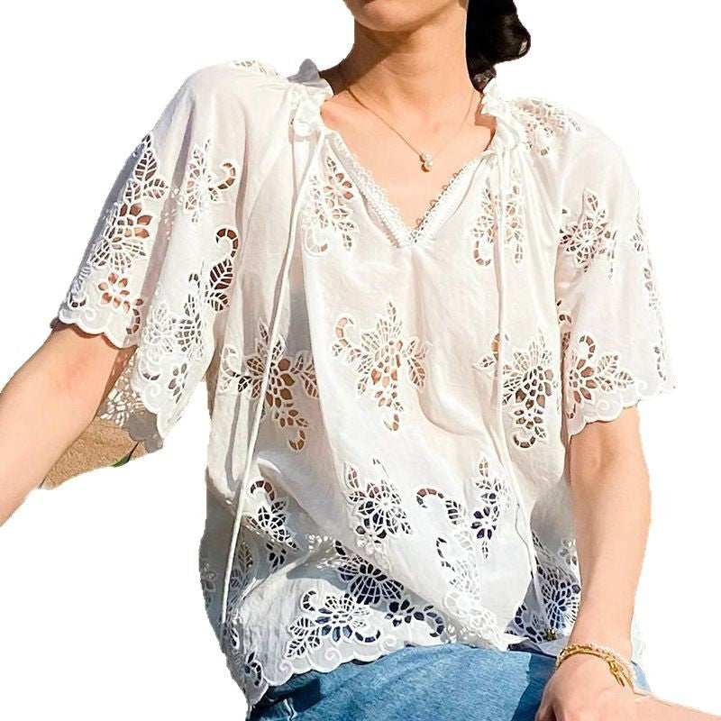 Women's French-style White Embroidered Short-sleeved Lace Shirt