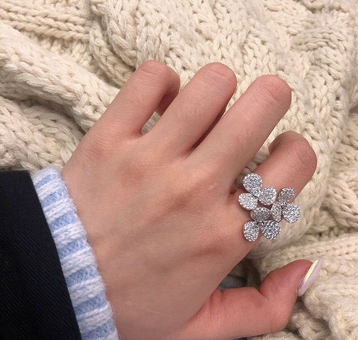 Clover Ring Female Opening Sweet Instafamous All-match Earrings