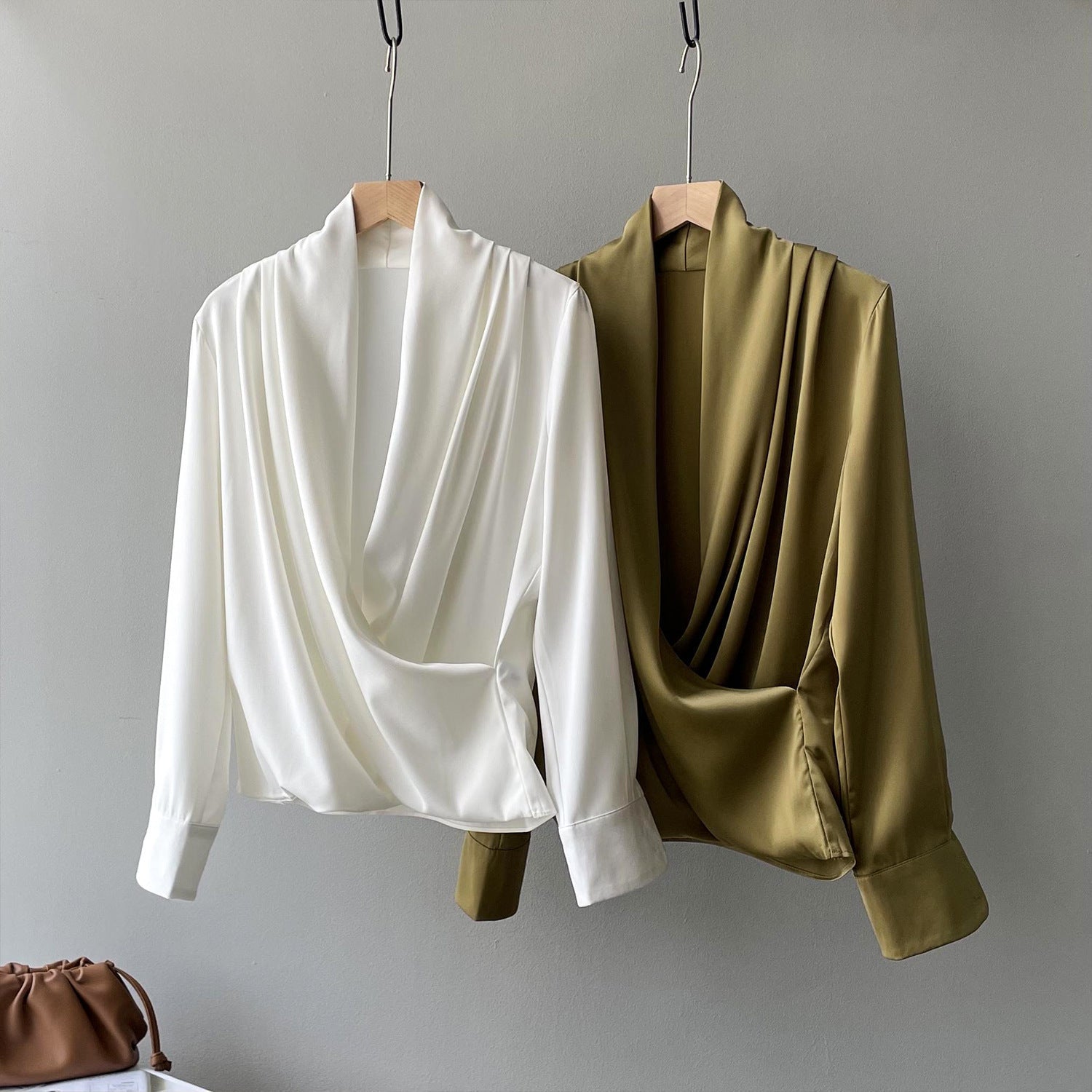 Women's French Elegant Long Sleeve Satin V-neck Shirt