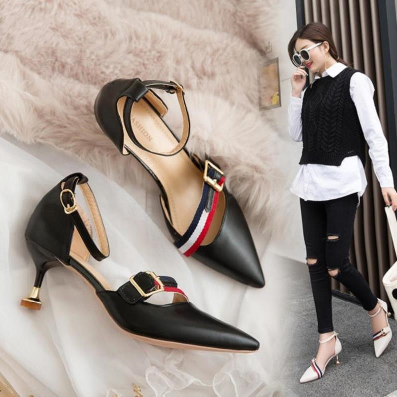 Fashionable casual street shot bag pointe shoes