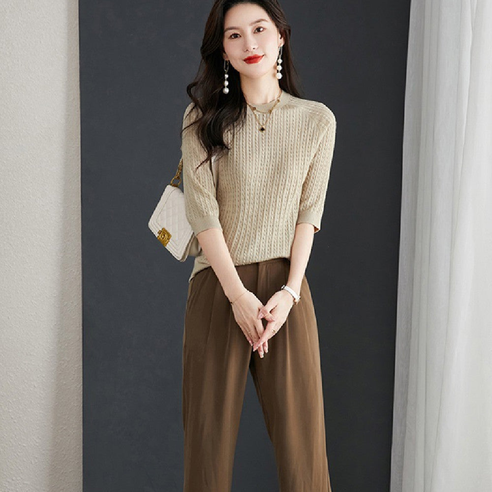 Loose Twist Shape Bottoming Shirt Sweater