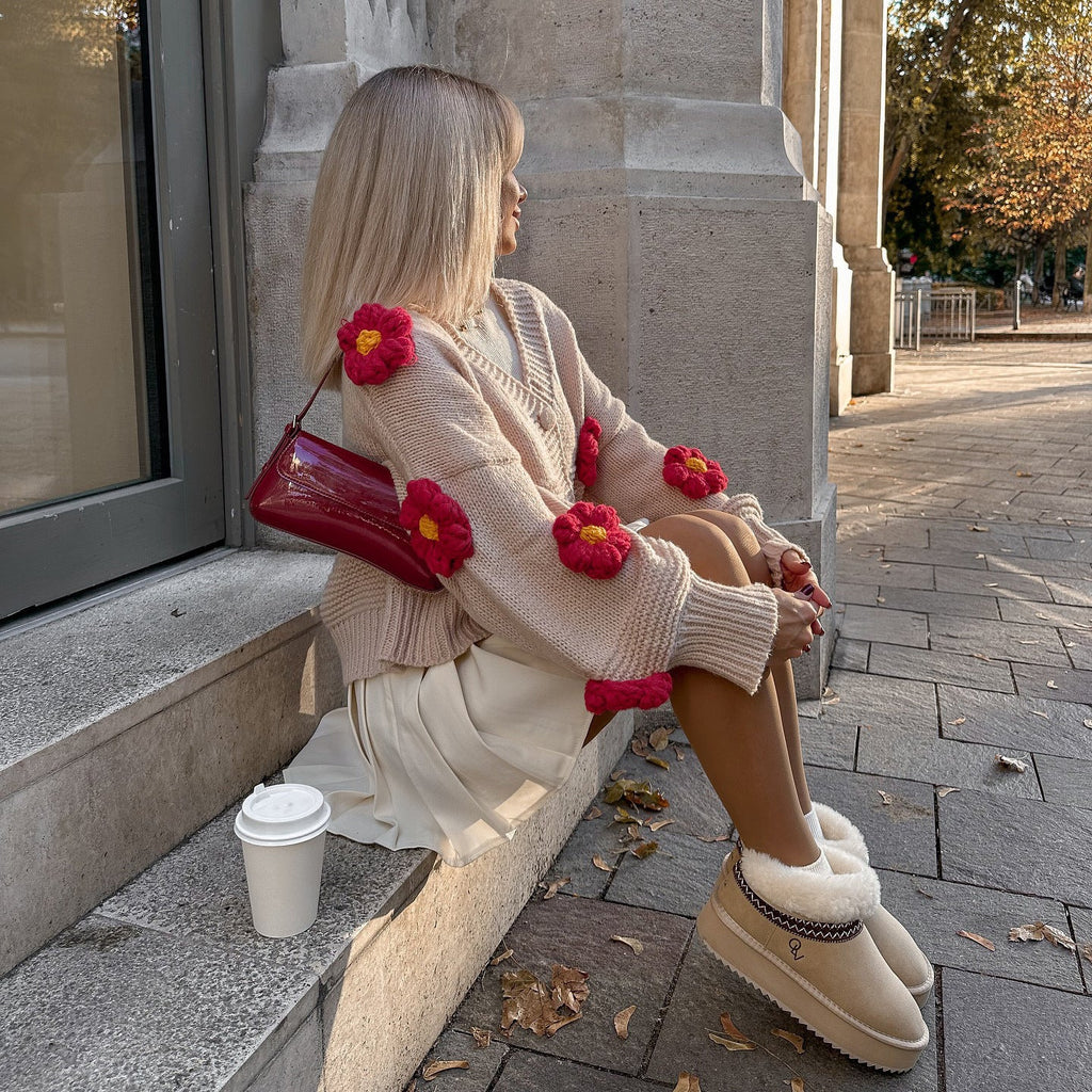 Three-dimensional Flower Sweater Fashion Loose V-neck