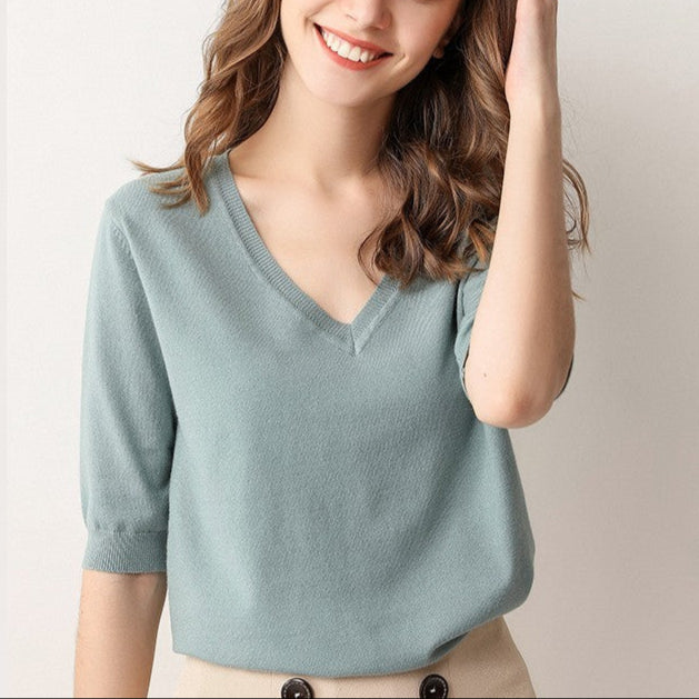 Women's Loose Spring And Summer Five-point Sleeve Sweater