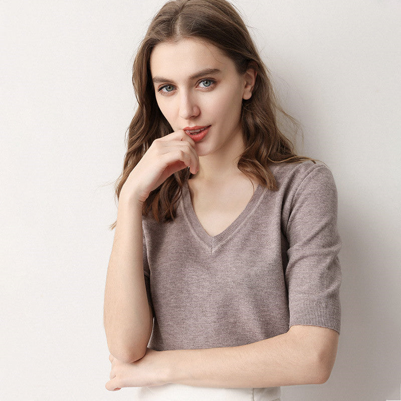 Women's Loose Spring And Summer Five-point Sleeve Sweater