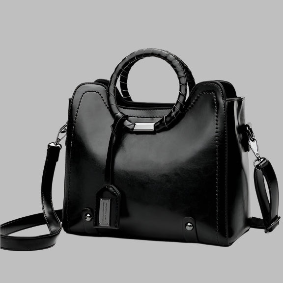 New summer messenger bag simple fashion oil wax leather handbag