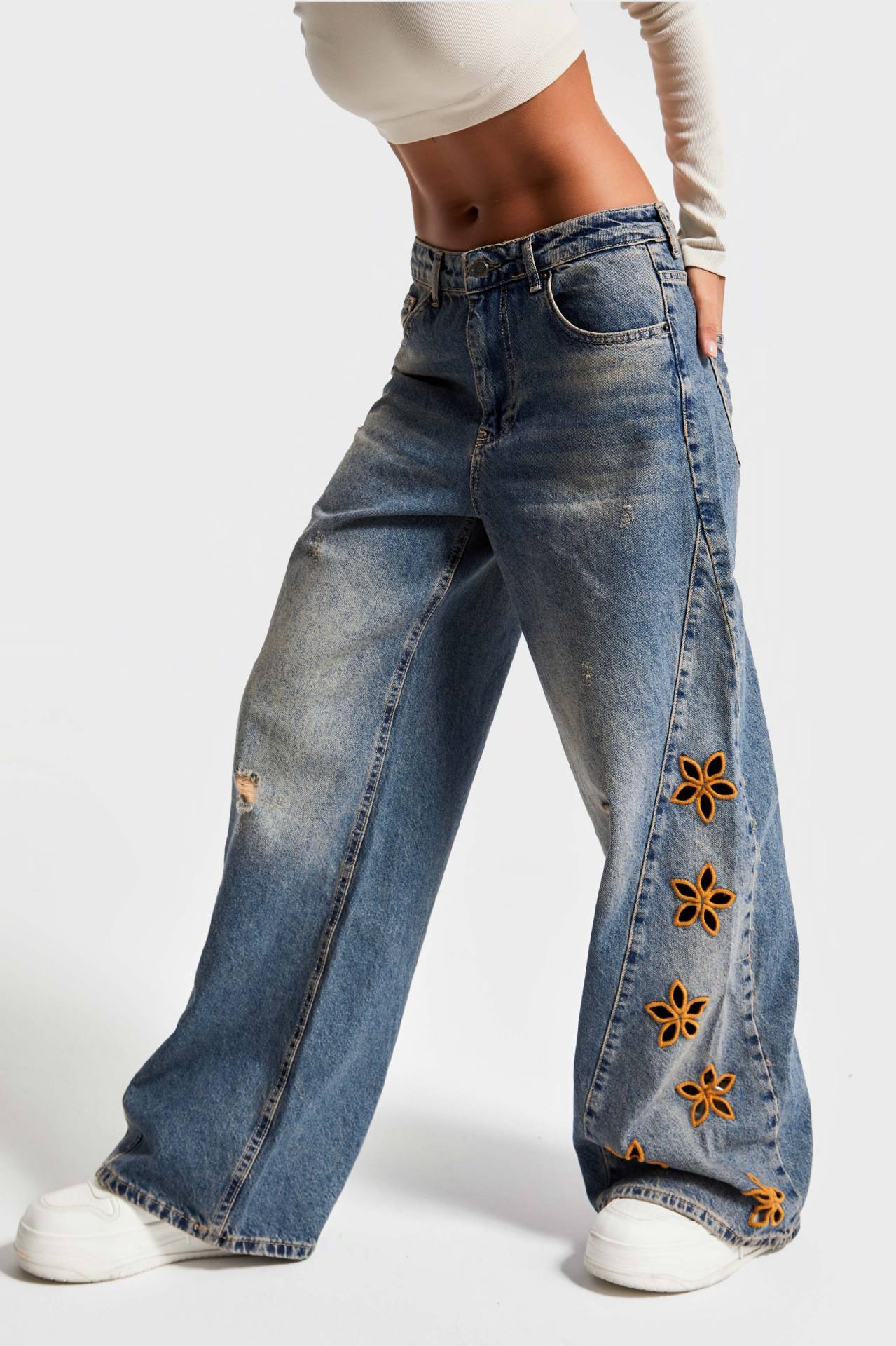 Women's Casual And Relaxed Embroidered High Waist Loose Jeans