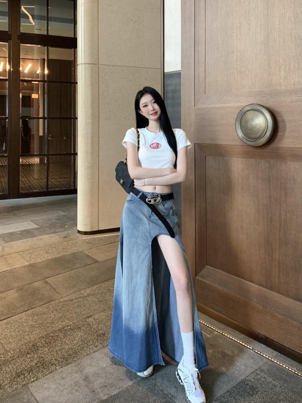 Retro Button A- Line Design Slit Midi Skirt