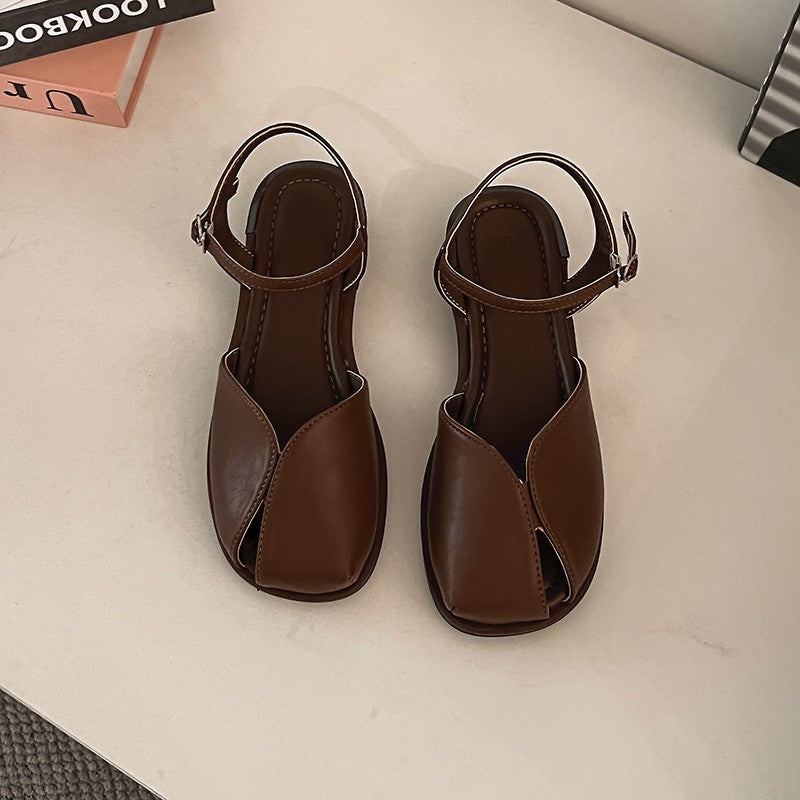 Maillard Style Closed Toe Flat Sandals