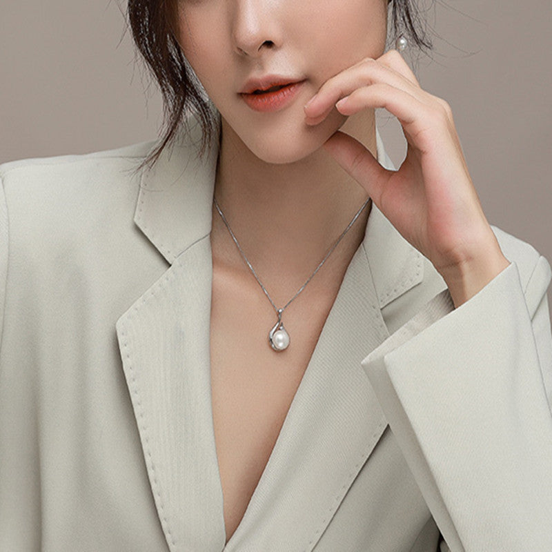 Women's S925 Silver Natural Freshwater Pearl Necklace