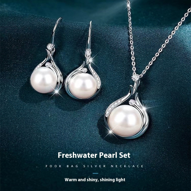 Women's S925 Silver Natural Freshwater Pearl Necklace