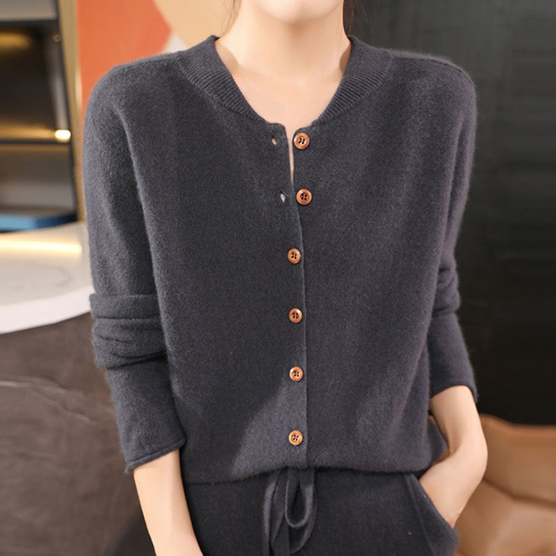 V-neck Knitted Cardigan Coat Solid Color Short Loose Sweater
