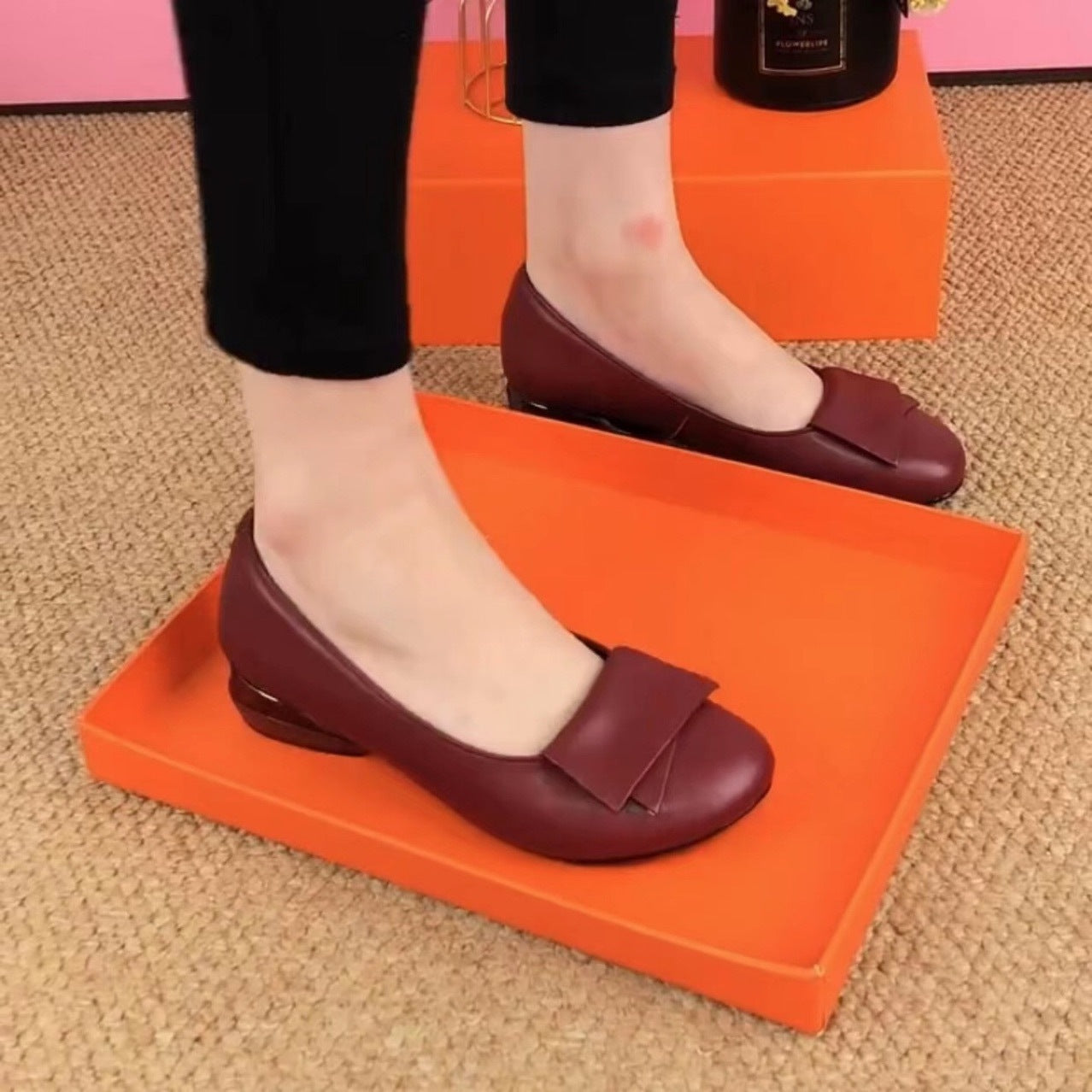 Women's Flat Bottom Leather Fashion Casual Shoes