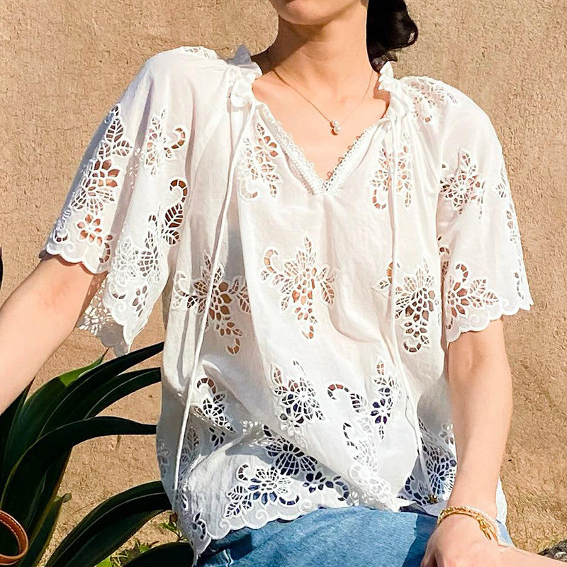 Women's French-style White Embroidered Short-sleeved Lace Shirt
