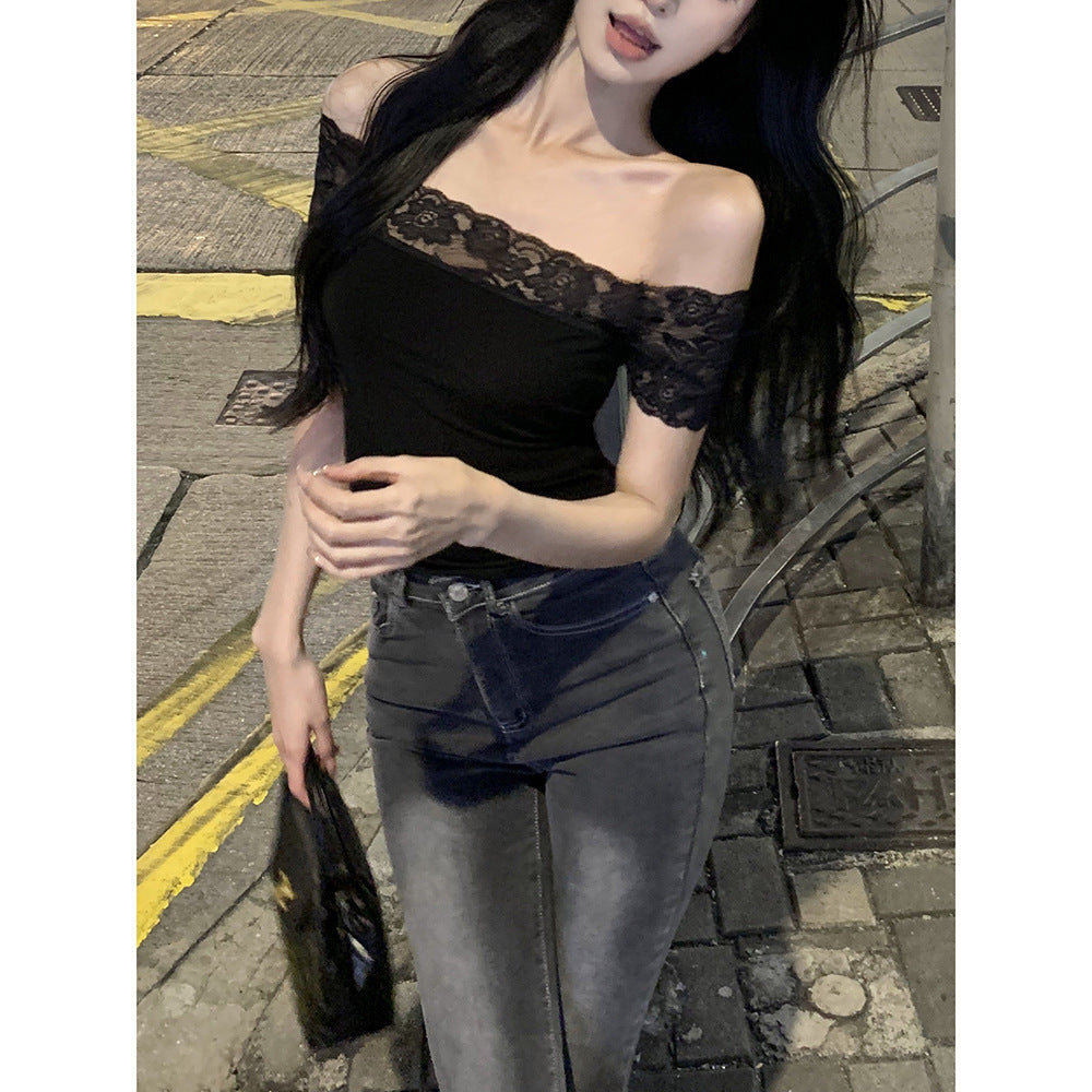 Pure Desire Style Design Lace Stitching Exposed Slim Top