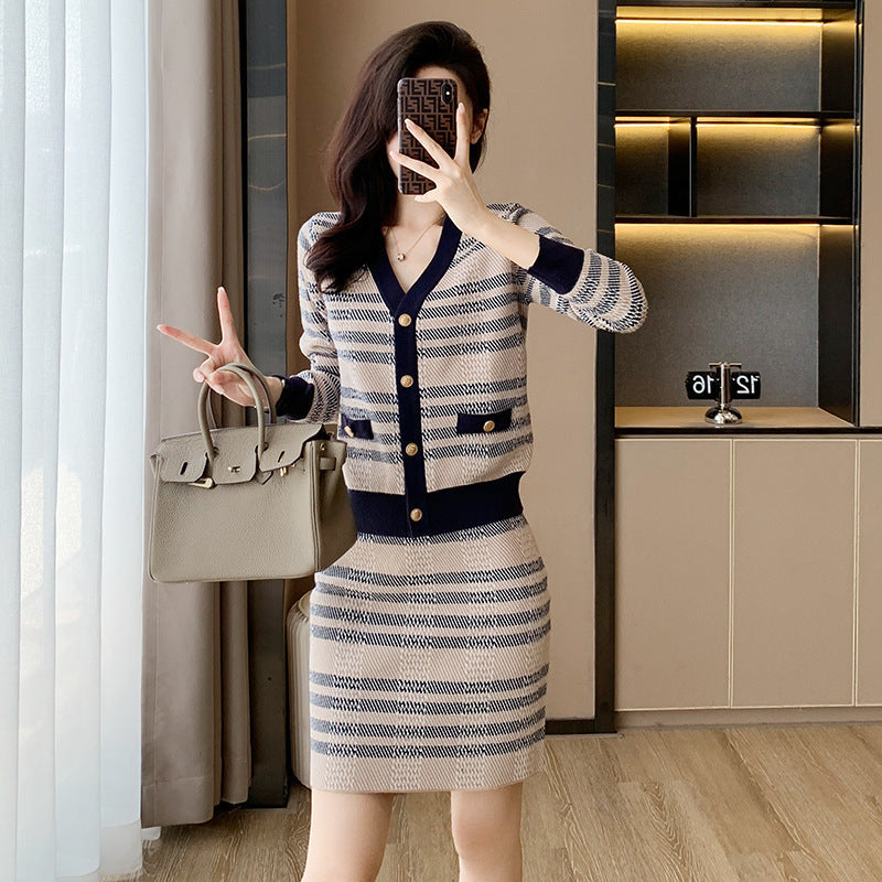 Autumn And Winter Classic Style Knitted Two-piece Suit Skirt Women's Cardigan Half-length Fashion Casual