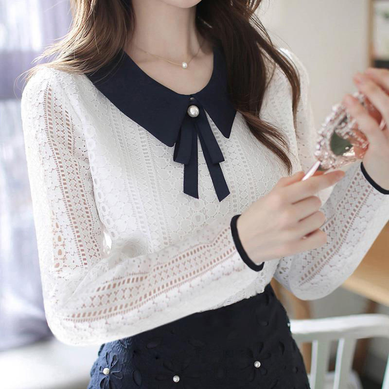 Doll Collar Lace Velvet Top Slimming Shirt