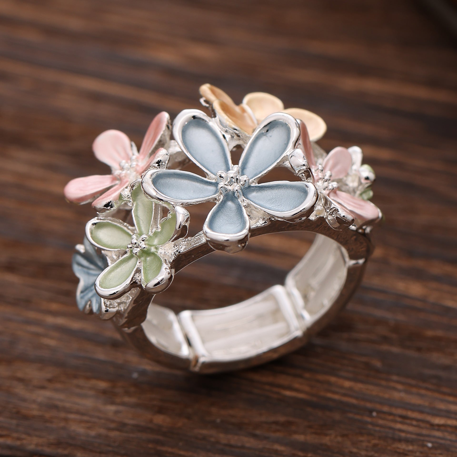 Women's Fashionable All-match Flower Cluster Elastic Alloy Ring